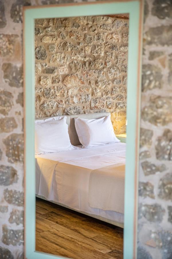 Trapela Areopolis, Boutique Hotel Dış mekan fotoğraf