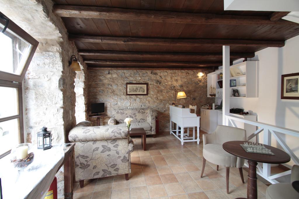 Trapela Areopolis, Boutique Hotel Dış mekan fotoğraf